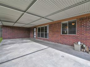 2610 Old Oak Lane, Kingwood TX 77339
