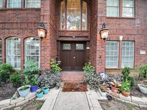 922 Bayhill Drive, Sugar Land TX 77479