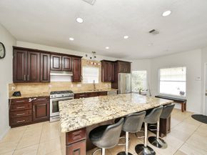 922 Bayhill Drive, Sugar Land TX 77479