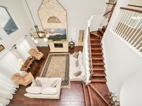 922 Bayhill Drive, Sugar Land TX 77479