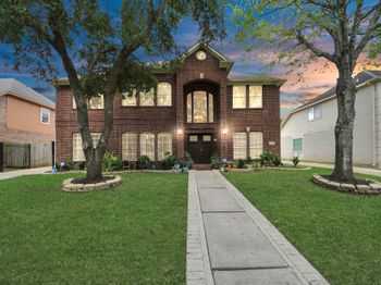 922 Bayhill Drive