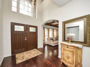 922 Bayhill Drive, Sugar Land TX 77479