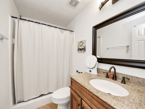 922 Bayhill Drive, Sugar Land TX 77479