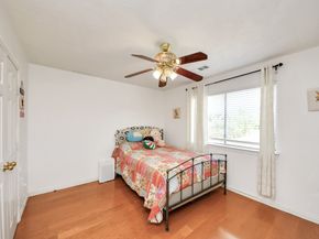 922 Bayhill Drive, Sugar Land TX 77479