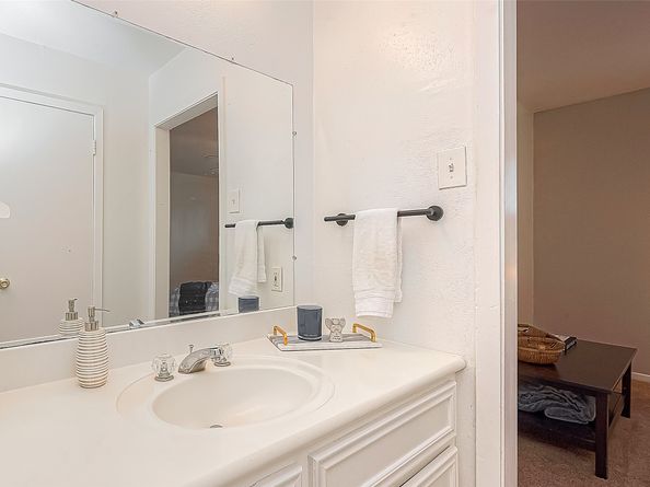3944 W Alabama Street 8, Houston TX 77027