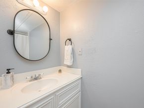 3944 W Alabama Street 8, Houston TX 77027