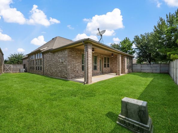 18630 Luma Cove Lane, Cypress TX 77429