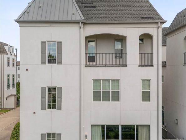 11107 Savannah Oaks Lane, Houston TX 77043
