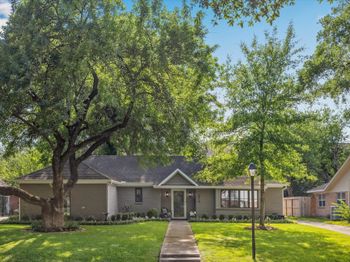 2514 Briarbrook Drive