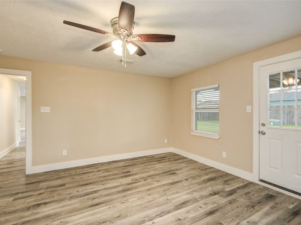 10215 Sagemark Drive, Houston TX 77089