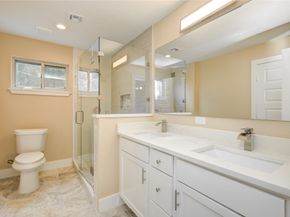 10215 Sagemark Drive, Houston TX 77089