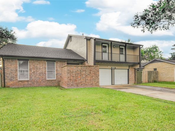 10215 Sagemark Drive, Houston TX 77089