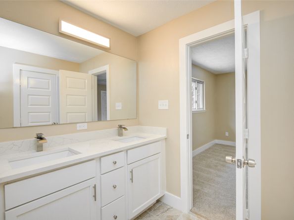 10215 Sagemark Drive, Houston TX 77089