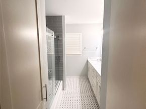 2123 Ridgecrest Drive, Houston TX 77055