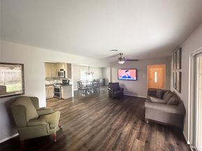 2123 Ridgecrest Drive, Houston TX 77055