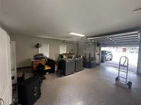 2123 Ridgecrest Drive, Houston TX 77055