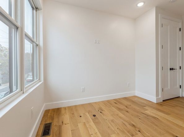 259 Liberty Ave 3, Jersey City NJ 07307