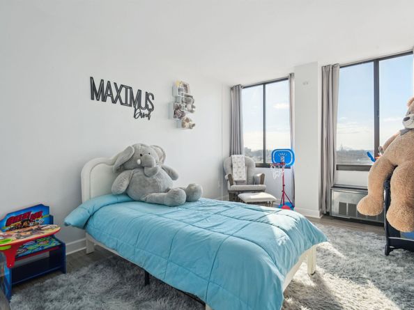 200 Winston Dr 803, Cliffside Park NJ 07010