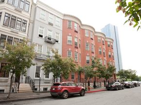 104 Tidewater St 1A, Jersey City NJ 07302