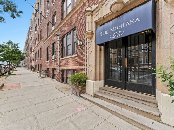 35-39 51st St A4, Weehawken NJ 07086
