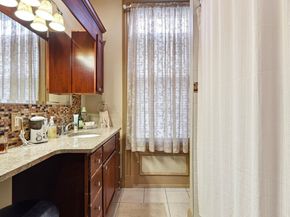 93 Sherman Pl, Jersey City NJ 07307