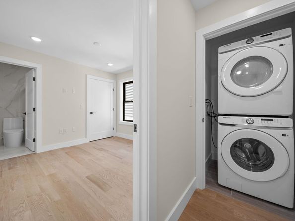 27 Graham St REAR, Jersey City NJ 07306