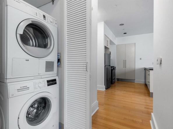 4 Beacon Way 612, Jersey City NJ 07304