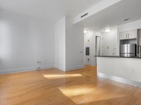 4 Beacon Way 612, Jersey City NJ 07304