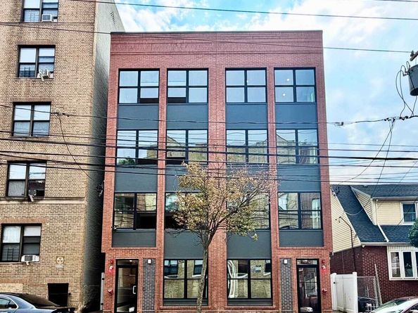 88 Bergen Ave 4, Jersey City NJ 07305
