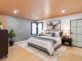 32 Luhmann Terrace, Secaucus NJ 07094