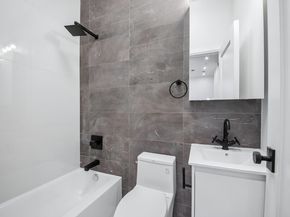 113 Lincoln St 2L, Jersey City NJ 07306