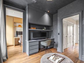 157 10th St, Hoboken NJ 07030