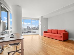 77 Hudson St 2004, Jersey City NJ 07302