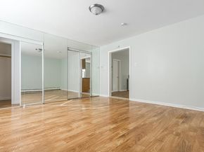 85 Cottage St, Bayonne NJ 07002