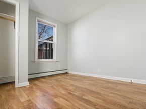 85 Cottage St, Bayonne NJ 07002