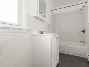 85 Cottage St, Bayonne NJ 07002