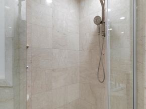 8100 River Rd 719, North Bergen NJ 07047