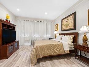 622 Grove St, Jersey City NJ 07310