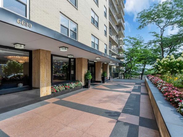 6600 Blvd East 11E, West New York NJ 07093