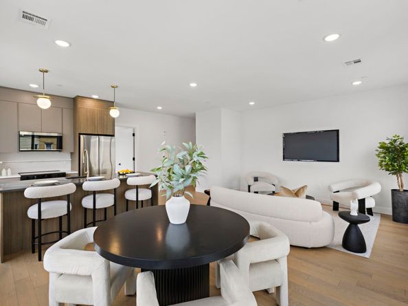 35 Orchard St 603, Jersey City NJ 07306