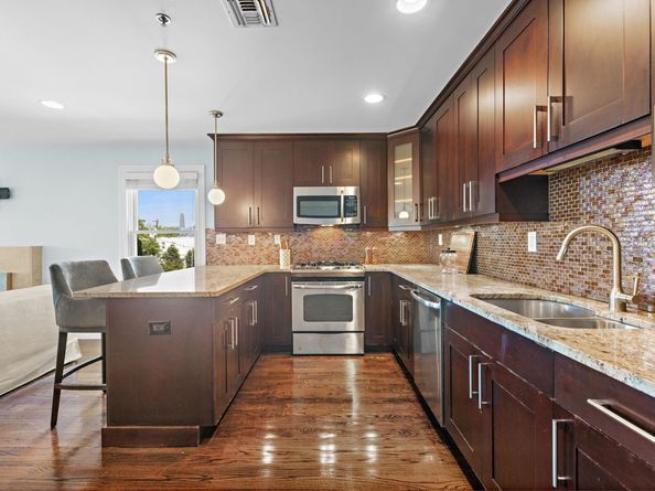 137 20th St 2, Union City NJ 07087