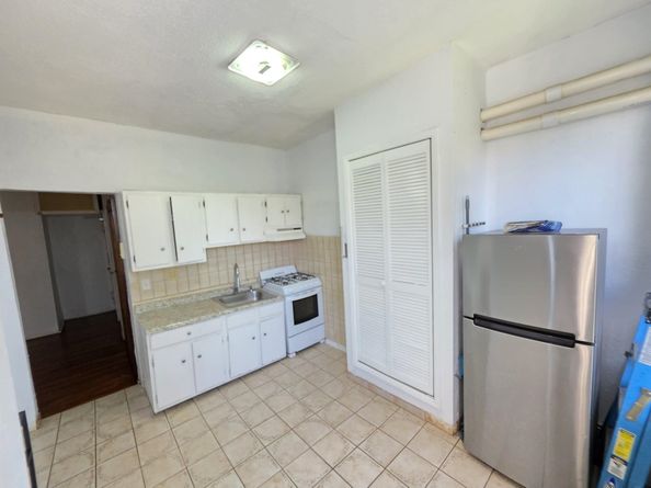 213 48th St 2B, Union City NJ 07087