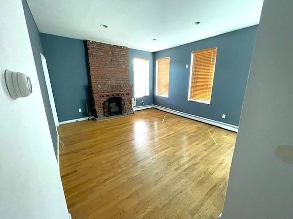 550 1st St 7, Hoboken NJ 07030