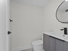 99 Van Horne St 1, Jersey City NJ 07304
