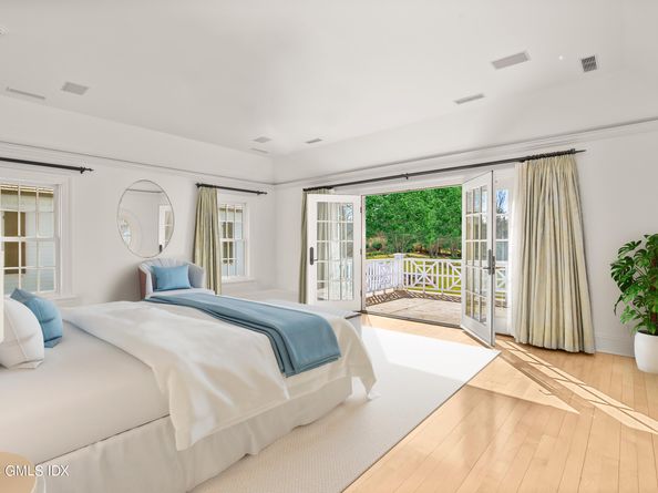 230 Taconic Road, Greenwich CT 06831