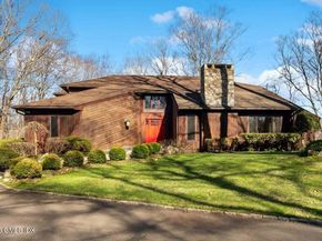9 Patchen Lane, Weston CT 06883