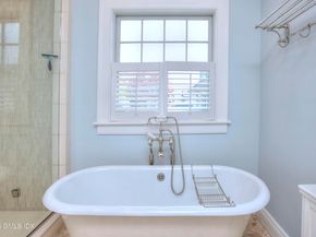 7 Heusted Drive, Old Greenwich CT 06870