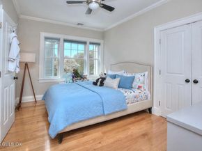 7 Heusted Drive, Old Greenwich CT 06870