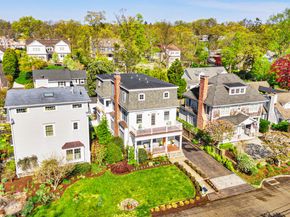 7 Heusted Drive, Old Greenwich CT 06870