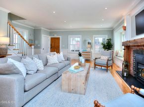 7 Heusted Drive, Old Greenwich CT 06870